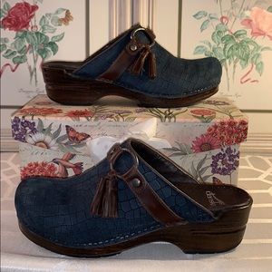 Dansko Shandi Mule Tassles Crocodile Blue  9/39